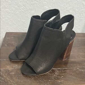 Black Peep-Toe Block Heel Sandals